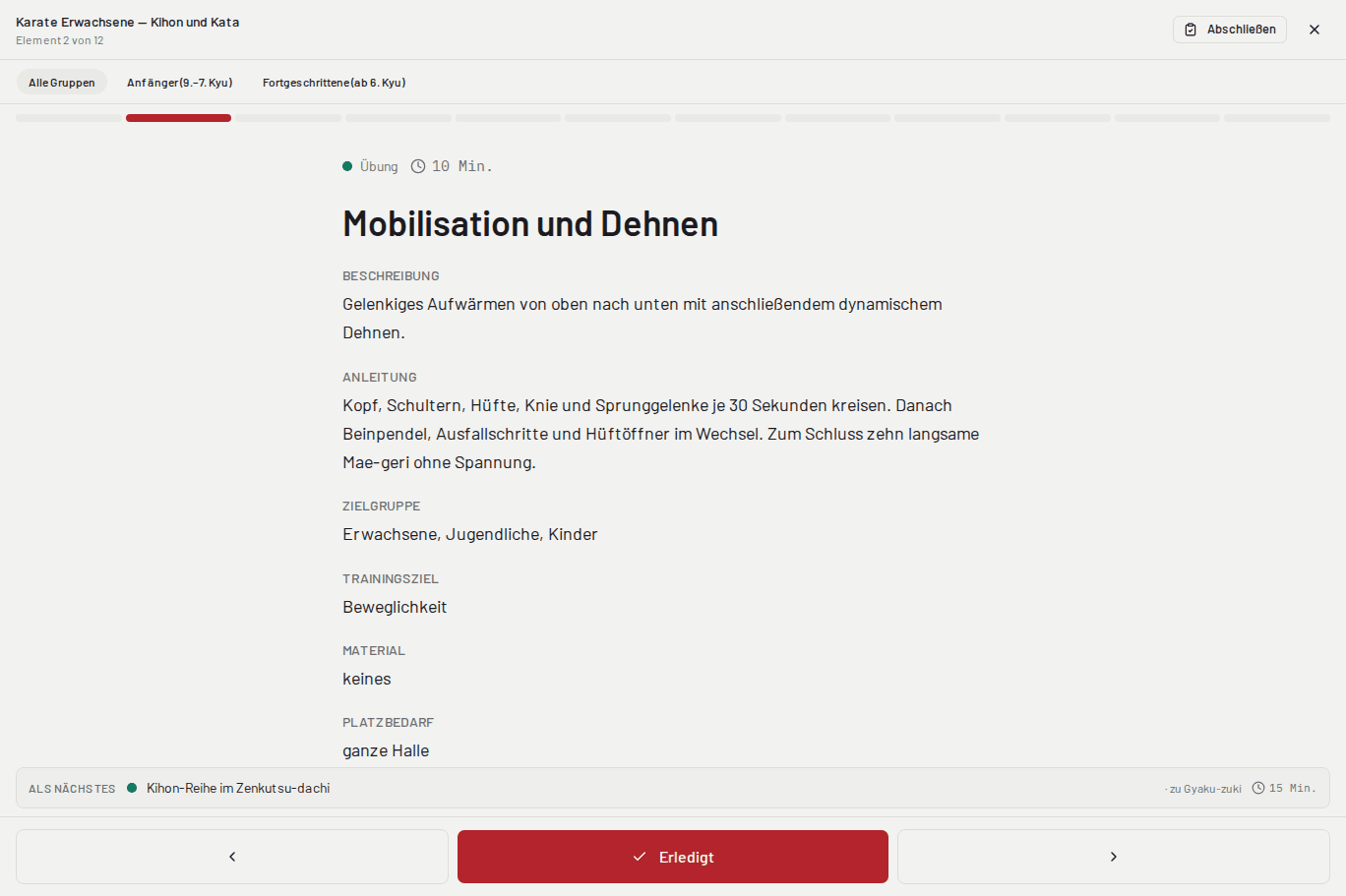 Dieselbe Einheit auf dem Tablet im Querformat: Beschreibung, Anleitung, Zielgruppe, Trainingsziel, Material und Platzbedarf stehen ohne Scrollen untereinander.